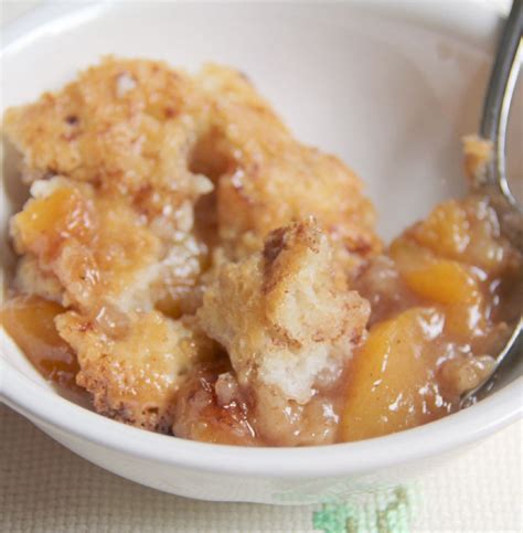 Southern Peach Cobbler - In a Southern Kitchen | Southern peach cobbler ...