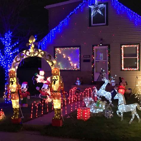 What to know about Candy Cane Lane Christmas lights in West Allis