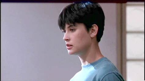 Demi Moore - Ghost (1990) (852×480) | Demi moore short hair, Demi moore, Cute hairstyles for ...