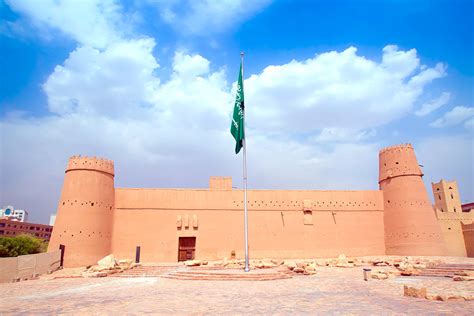 Historic Landmarks in Saudi Arabia | Heritage Sites & Ancient Places