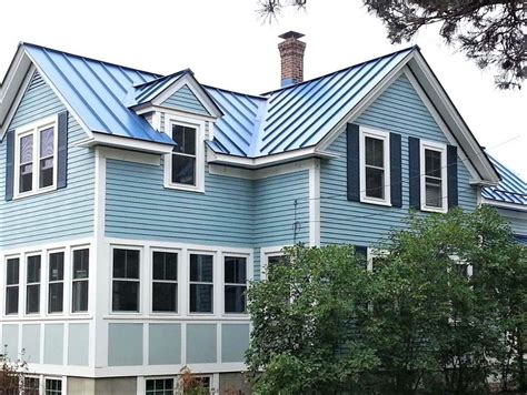 Aluminum standing seam metal roof cost - Metal Roof Experts in Ontario, Toronto, Canada.