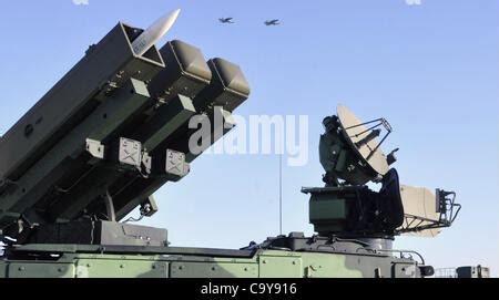 Self-propelled tactical air defence missile system 2K12 - KUB (NATO ...