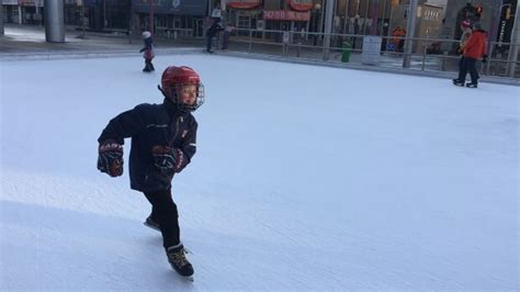 CBC Kitchener-Waterloo hits the ice for Sounds of the Season | CBC News