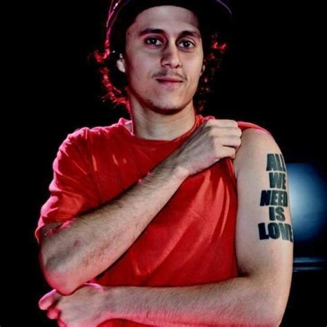 Stream Canserbero - Resurrección [Álbum Completo] by Rial Hip Hop | Listen online for free on ...