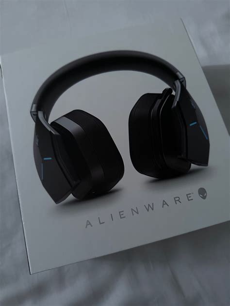 Alienware Headphones AW988, Audio, Headphones & Headsets on Carousell