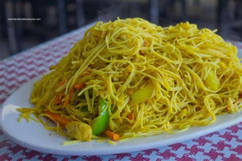 Singapore Fried Vermicelli Recipe | SparkRecipes