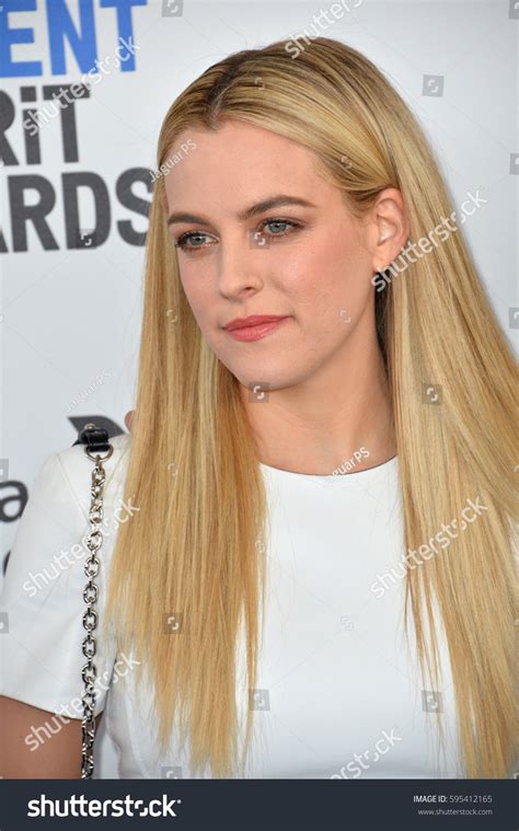 74 Riley Keough Elvis Granddaughter Images, Stock Photos & Vectors ...