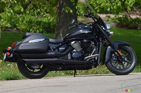 Photos - 2013 Suzuki Boulevard C90T Review