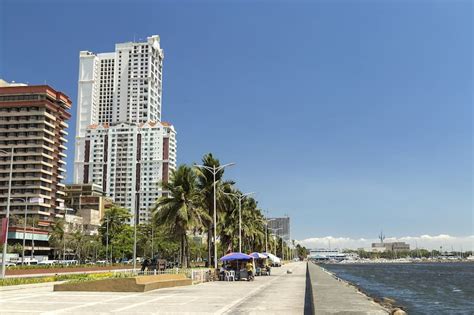 Manila Baywalk - A Fun Sunset Spot in Manila – Go Guides