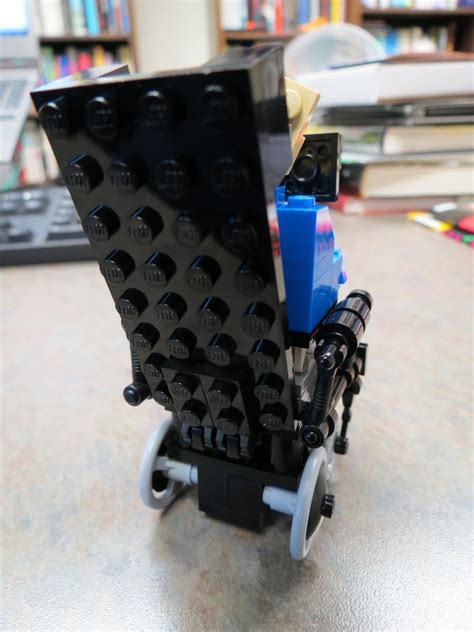 Build Your Own Stephen Hawking: Unofficial Stephen Hawking LEGO Kit ...