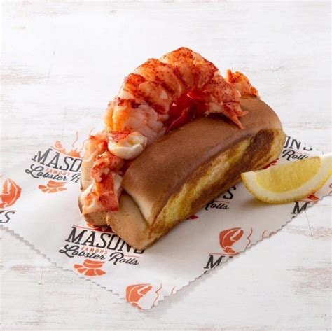 Mason's Famous Lobster Rolls | National Harbor