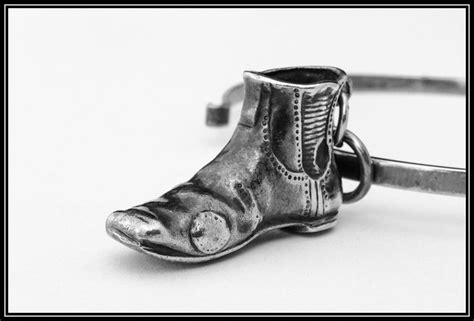 Silver boot - a photo on Flickriver