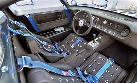 superformance-gt40-mkii-interior-photo-257039-s-1280x782-jpg.144669 (1280×782) | Ford gt, Gt40 ...