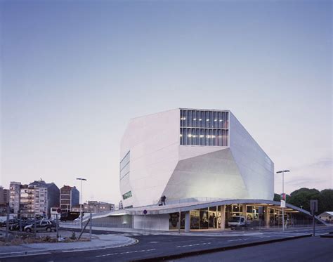 7 Reasons to Revere Rem Koolhaas! - Arch2O.com