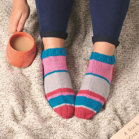 Ankle Socks | Knitting Patterns | Let's Knit Magazine