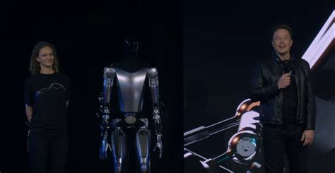 Tesla Displays Optimus, A Humanoid Robot, On Its AI Day - DailyAlts