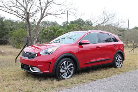 2017 Kia Niro hybrid: first drive report