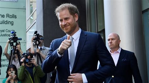 Did Prince Harry appear in court to fend off divorce rumors with Meghan ...