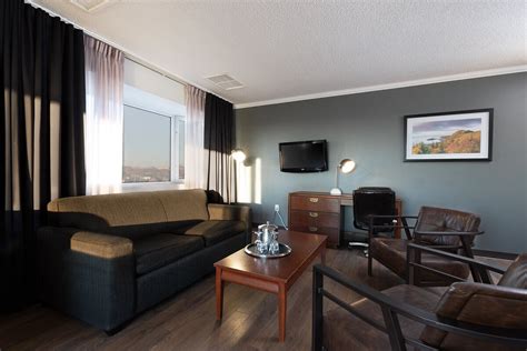 Hotel Rimouski Rooms: Pictures & Reviews - Tripadvisor