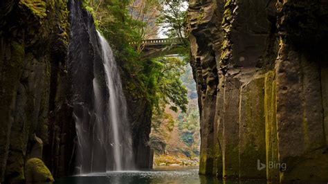 Japan Takachiho Gorge Kyushu-2016 Bing Desktop Wallpaper Preview | 10wallpaper.com