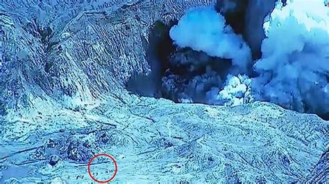 New video shows tourists next to crater on Whakaari White Island seconds before the 2019 ...