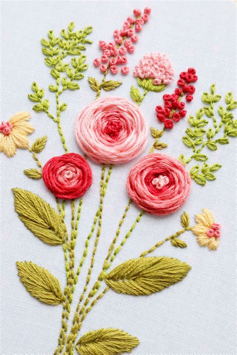 Floral home embroidery hoop art – Artofit