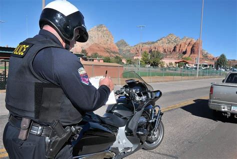 Sedona police software aims to cut down on time officers spend writing reports - Sedona Red Rock ...