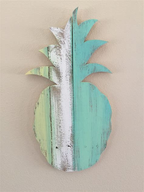 Pineapple Wall Hanging-medium Sized Upcycled Pallet Wood Art - Etsy