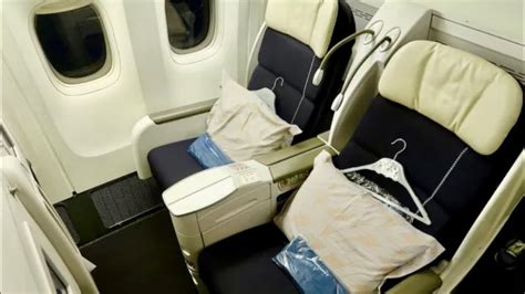 Air France Boeing 777 300er Business Class