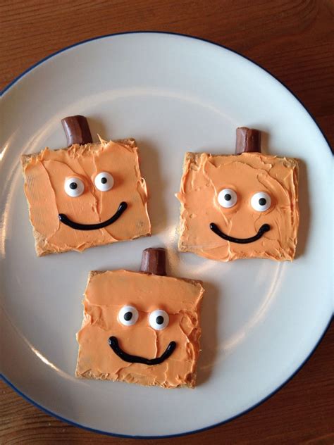 Spookley Graham Crackers - Spookley the Square Pumpkin Movie Night - Family Movie Night ...