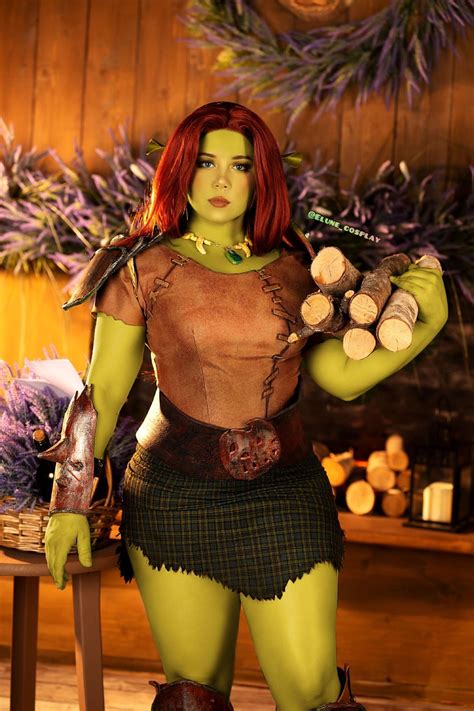 Fiona from Shrek Forever After by Elune_cosplay : r/cosplaythicc