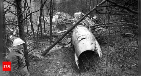 Today in history: Plane crash in West Virginia killed Marshall University football team - Times ...