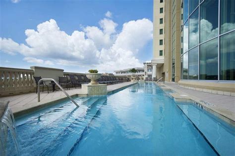 Embassy Suites Tampa Downtown Convention Center - SixSuitcaseTravel