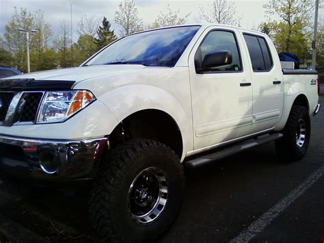 Got my lift and tires done today | Page 2 | Nissan Frontier Forum