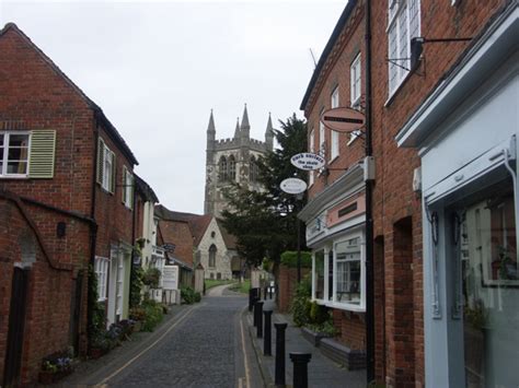 Pictures of Farnham, Surrey, England | England Photography & History