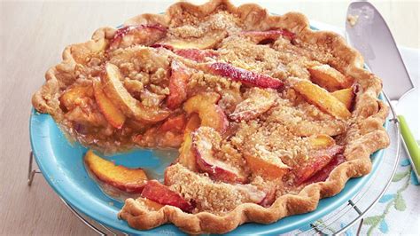 Vanilla Nectarine Pie Recipe - BettyCrocker.com