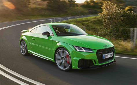 2020 Audi TT RS Review - Automotive Daily