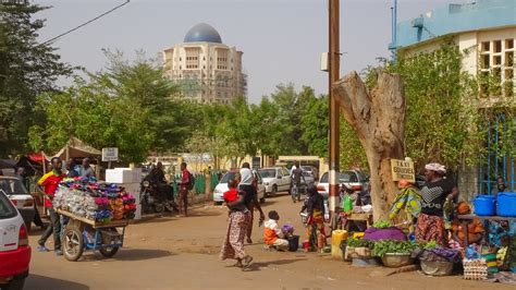 Niger - There ARE things to see in Niamey - Sven's Travel Venues