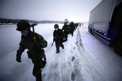 Roads open again after snow closures in Niigata Prefecture - The Japan News