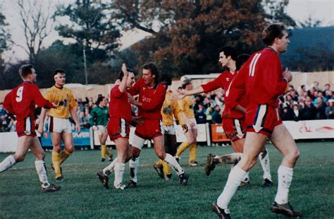 Crawley Town Football Club History: TEN PICTURES: Crawley Town v Northampton 16 Nov 1991