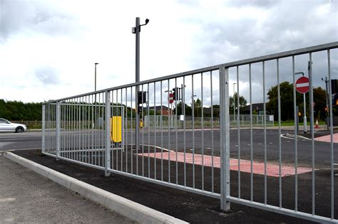 Galvanised Pedestrian Guard Rail 0.95 X 2.0M | Armco Direct Armco Direct