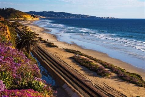 Top 7 U.S. Coastal Cities To Visit This Summer - Travel Off Path