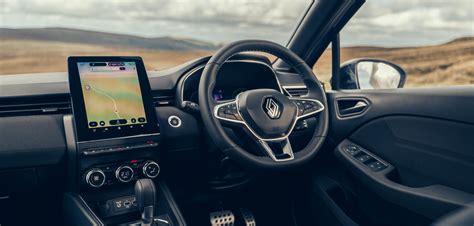 Renault focuses on sustainability and connectivity in new Clio | Automotive Interiors World