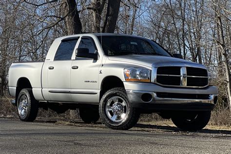 No Reserve: 2006 Dodge Ram 2500 SLT Mega Cab Cummins 4x4 6-Speed for ...