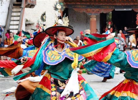 Punakha Festival/Dromchey - Bhutan Travel Adventures