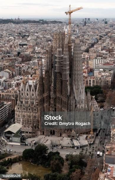 Sagrada Familia New Towers 2023 Stock Photo - Download Image Now - 2023, Antoni Gaudí, Architect ...