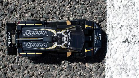 Lego announces Lamborghini Huracan Super Trofeo & Urus ST-X for next ...