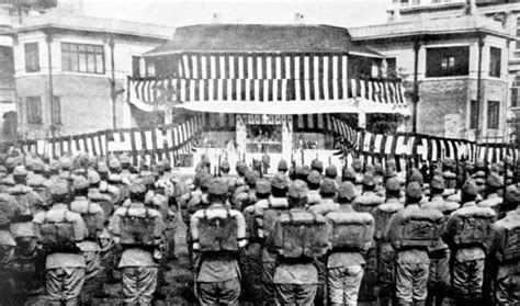 History in Pictures - The Japanese Occupation