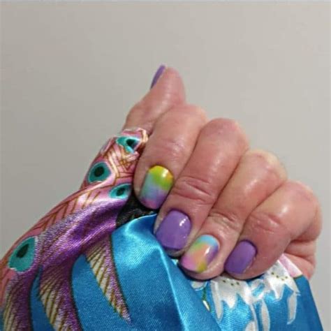 Rainbow Splash – Bindy's Nails