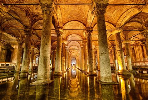 The mysterious beauty of the city of Istanbul: The Basilica Cistern | Buenos aires, Istanbul, Ruinen